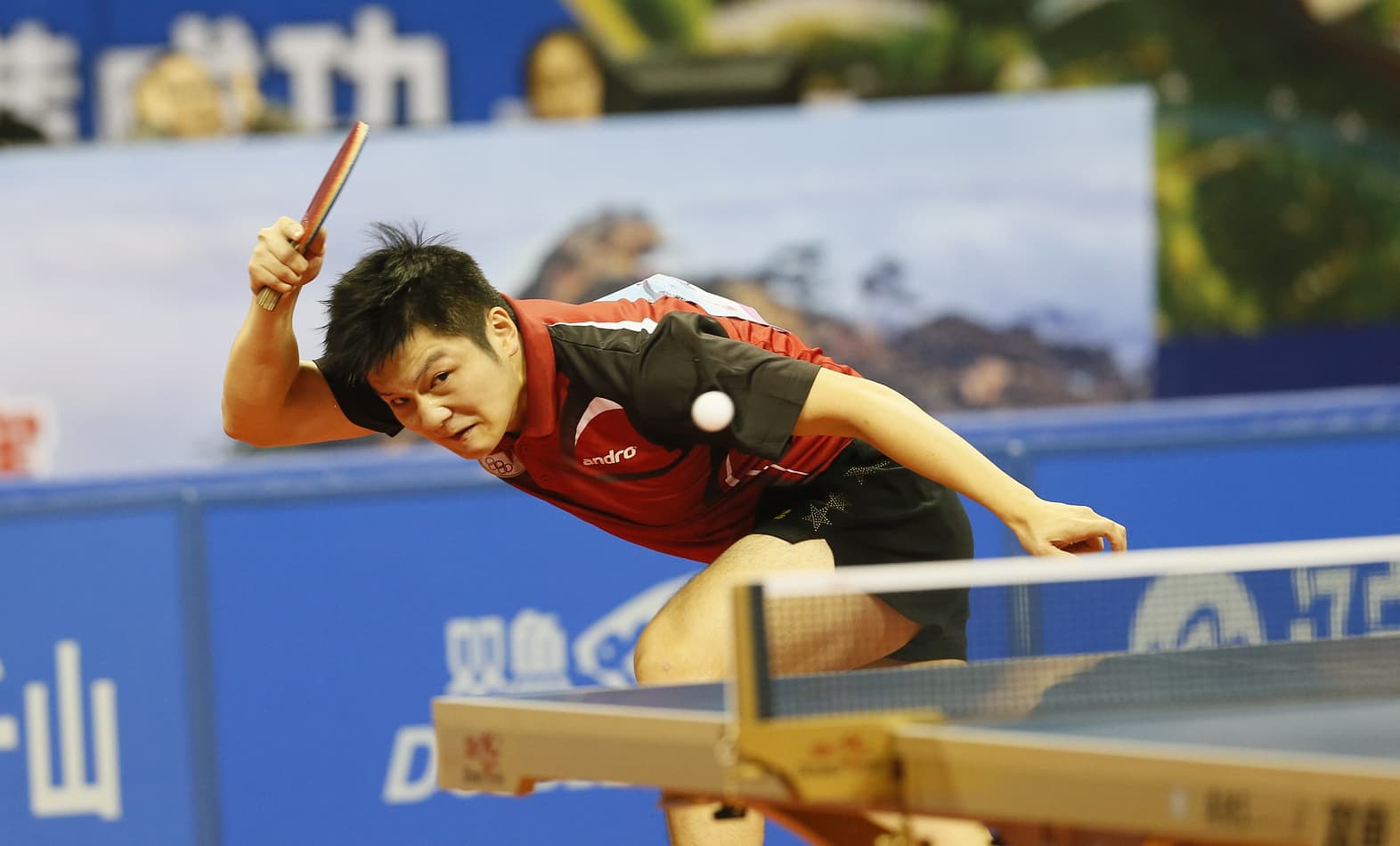 Switching hands playing table tennis and why you shouldn t do it